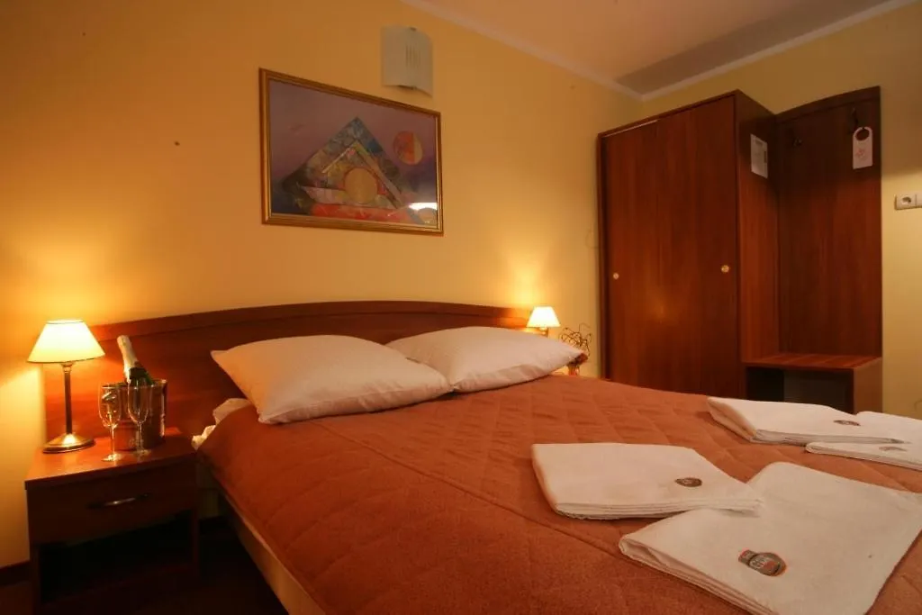 Hotel Grand Felix Krakow 3*,  Poland